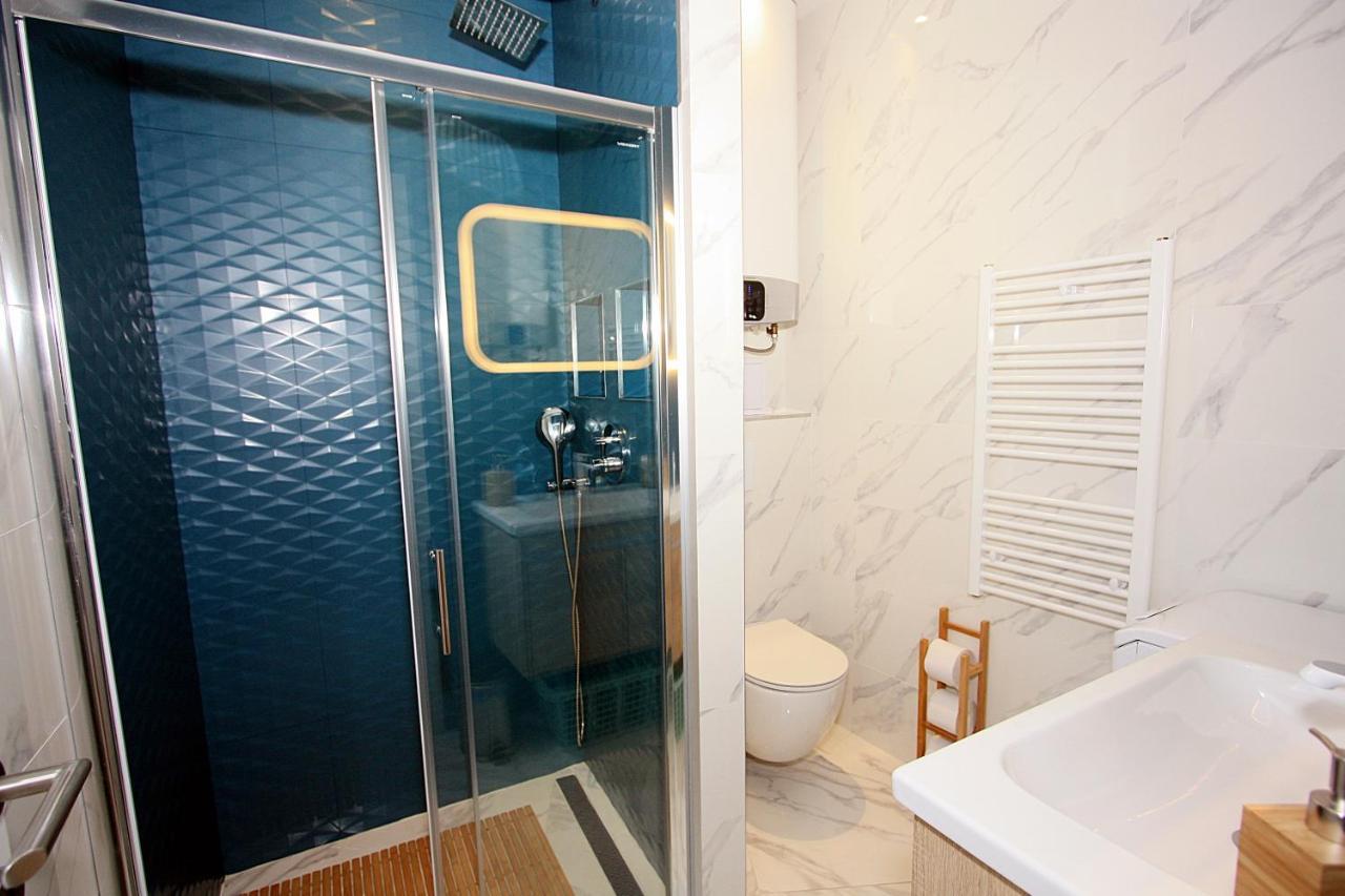 Apartman Michelangelo In The Centar Of Supetar Exterior photo